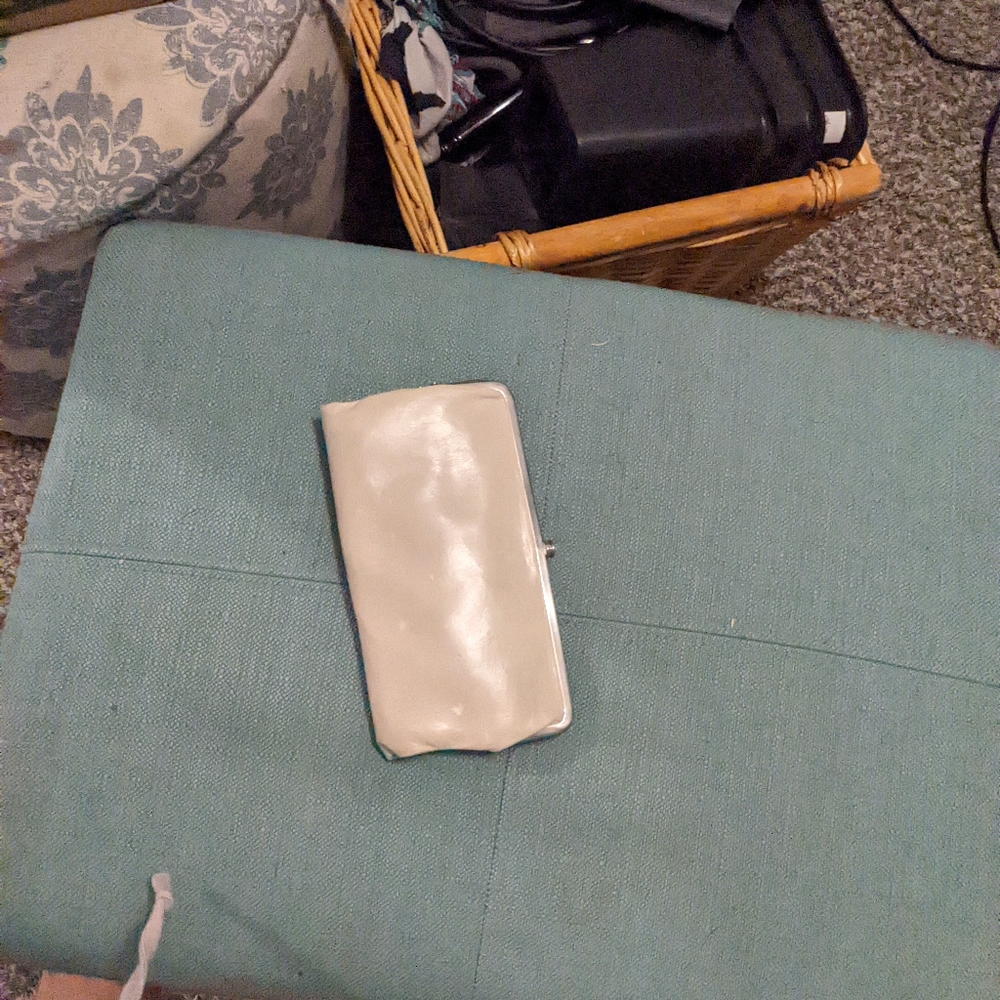 Clutch purse